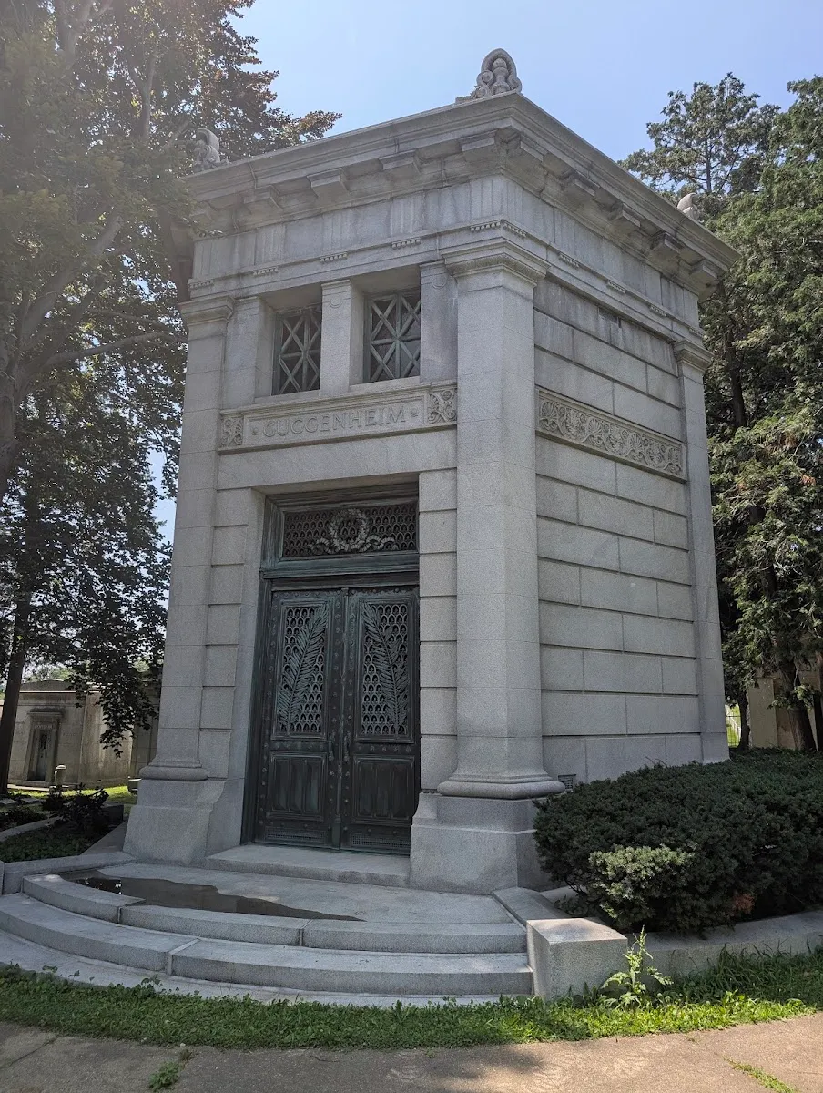 Salem Fields Cemetery — foto 3