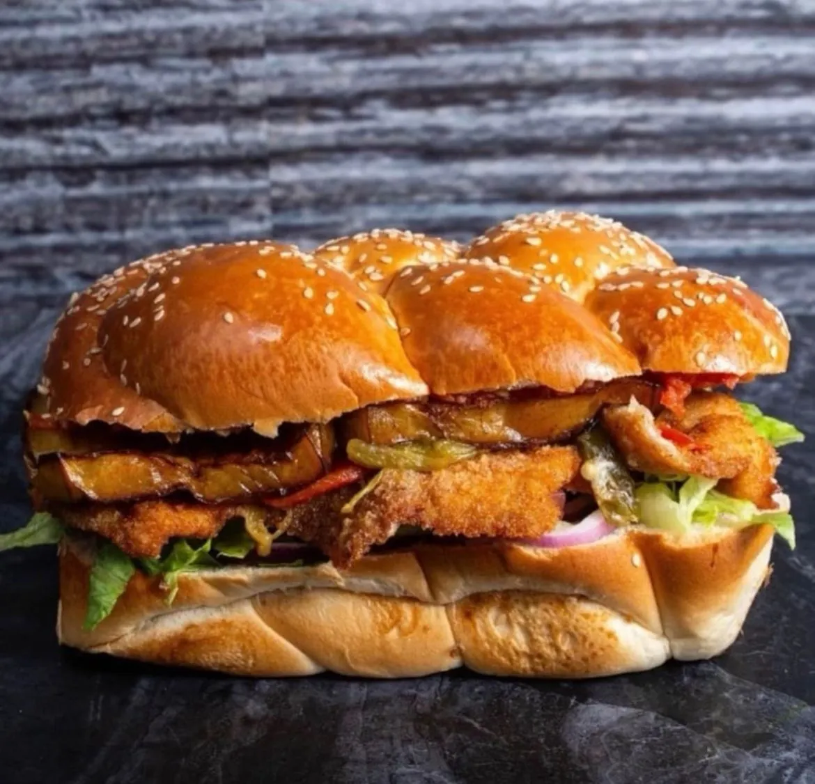 Sandwich Shuk Shawarma