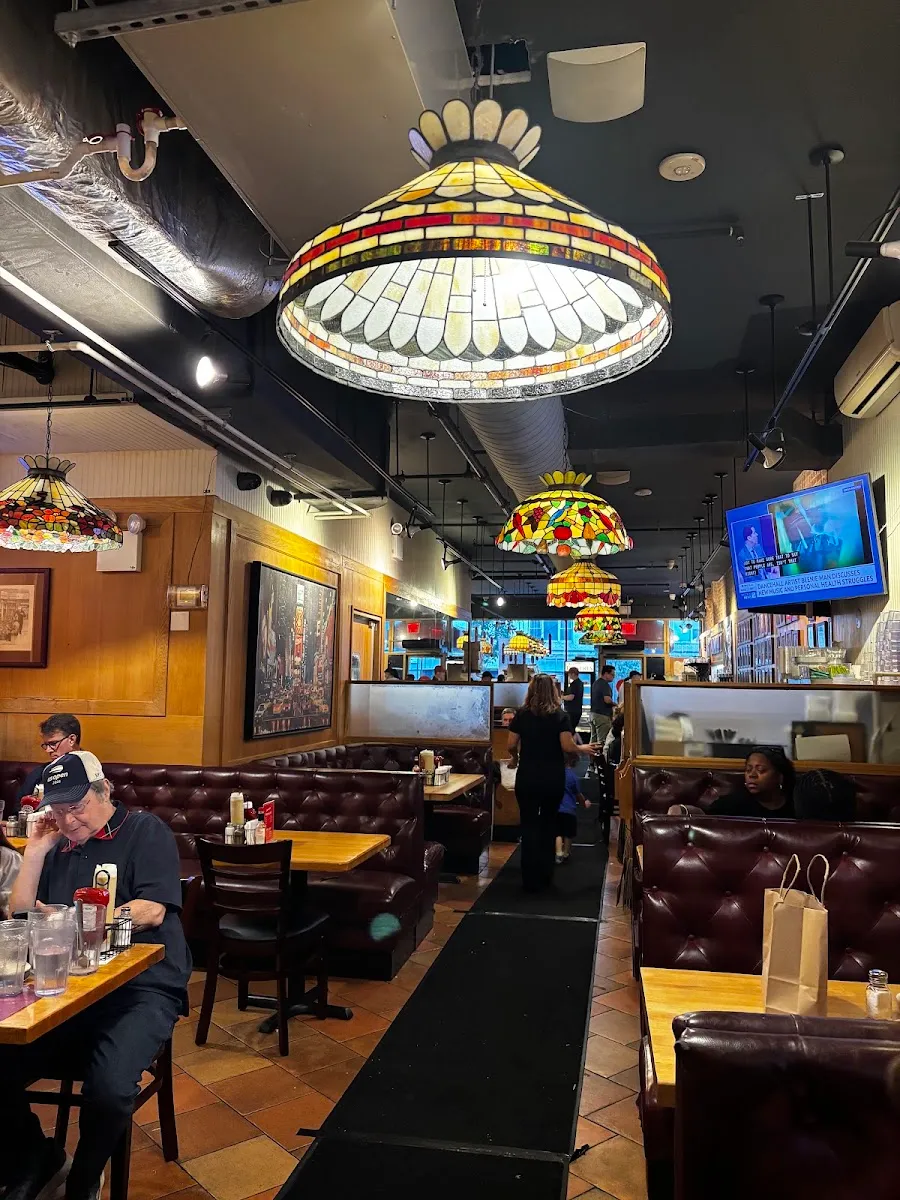 Sarge’s Delicatessen & Diner — foto 2