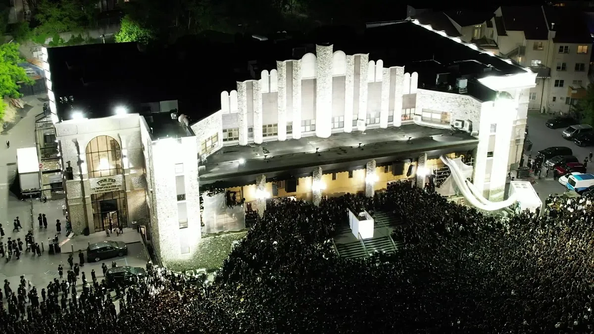 Satmar Main Shul — foto 4