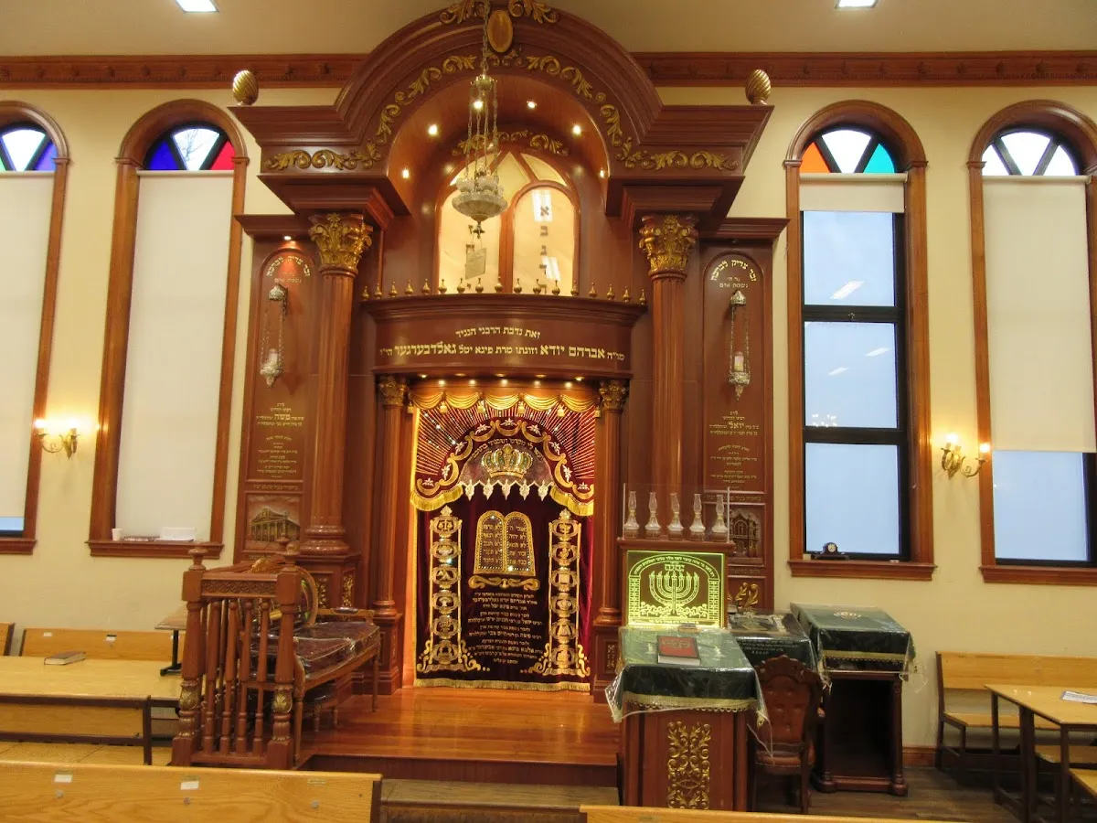 Satmar Ohel Figah Drubige Shul — foto 4
