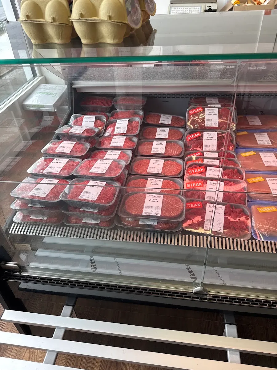 SCHLAGMANS KOSHER BUTCHERS — foto 5