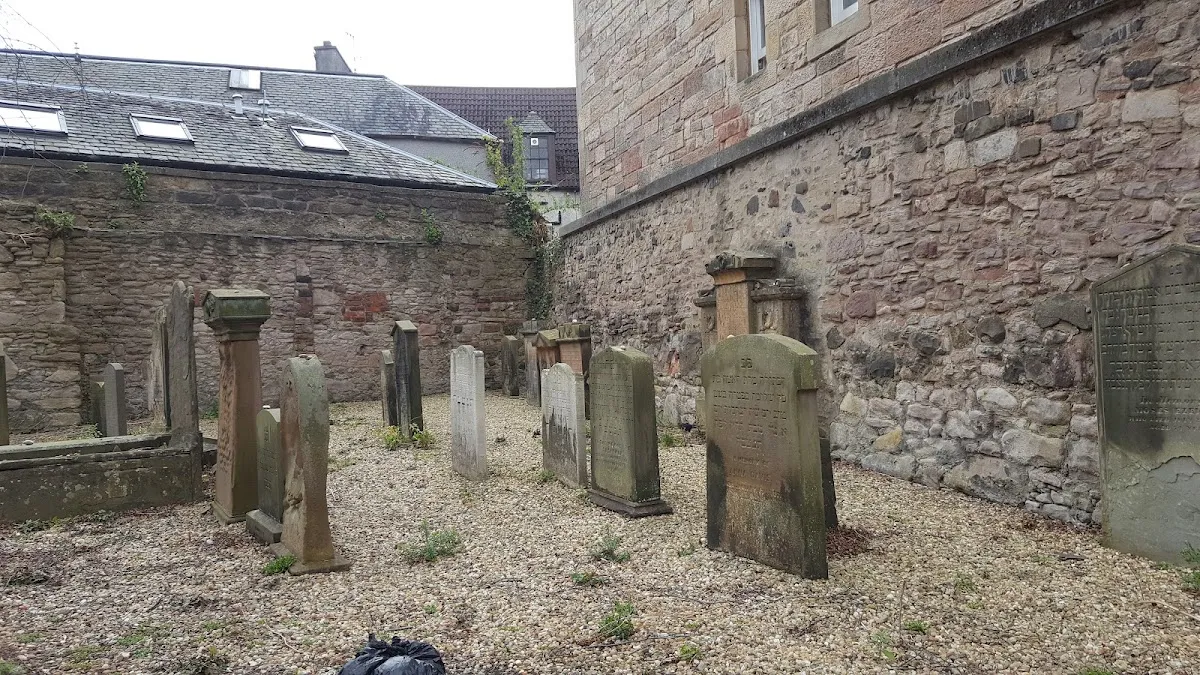 Sciennes Jewish Burial Ground — photo 7