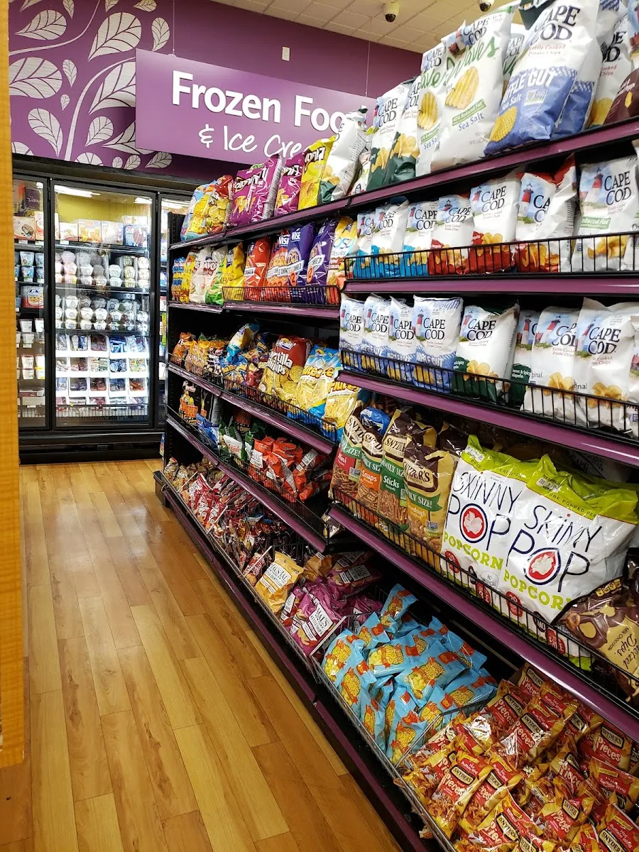Seasons Express Lawrence — foto 10