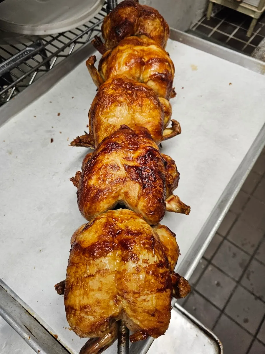 Second Helping Glatt Kosher — foto 3