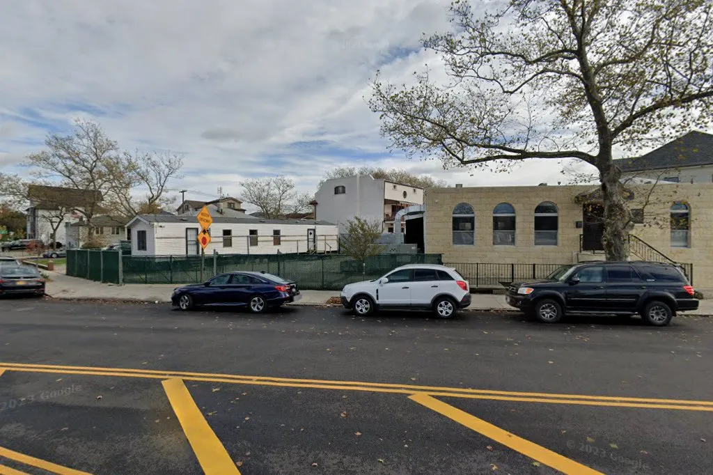 Sephardic Center of Mill Basin — foto 3