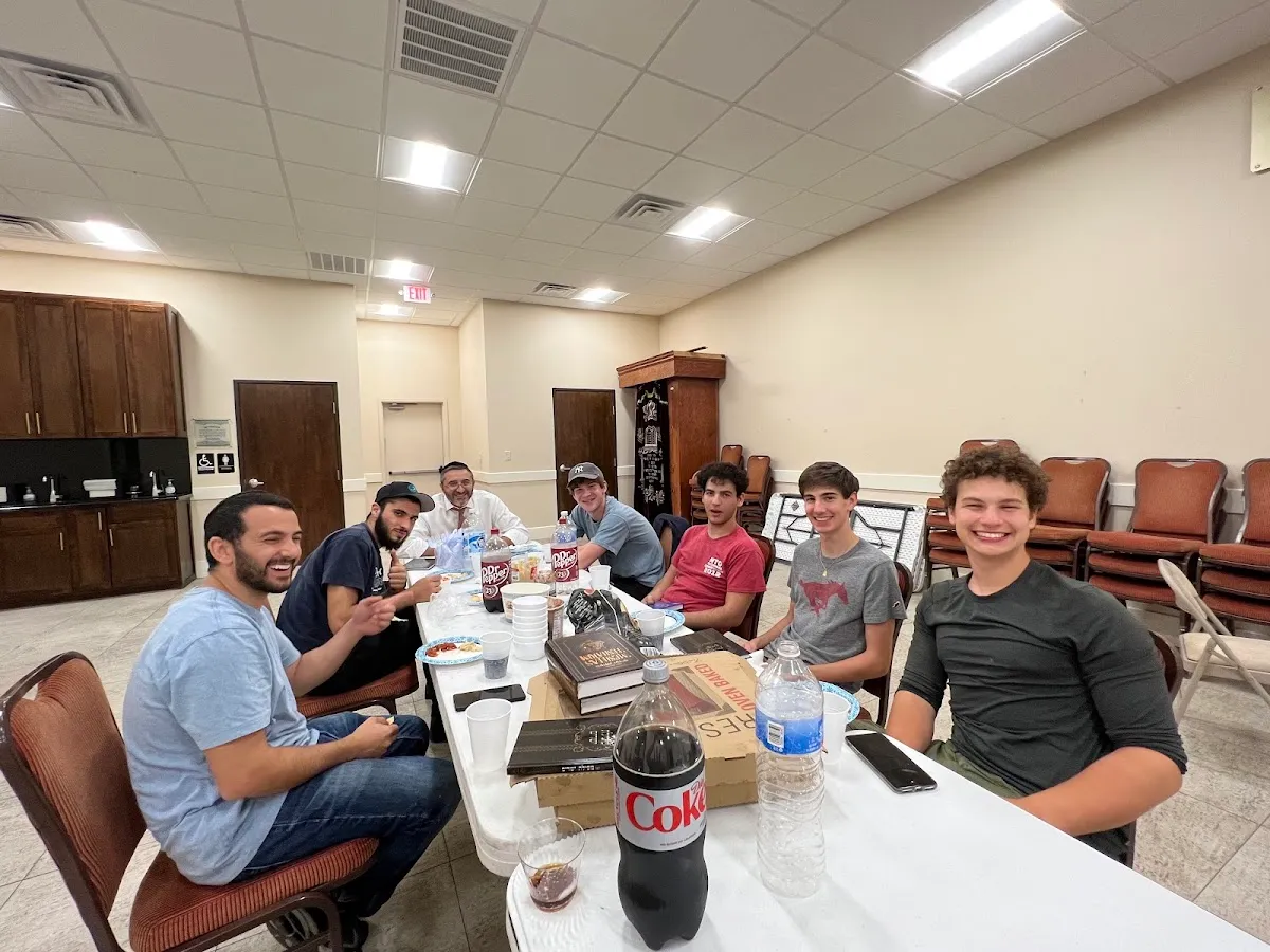 Sephardic Torah Center Of Dallas — foto 6