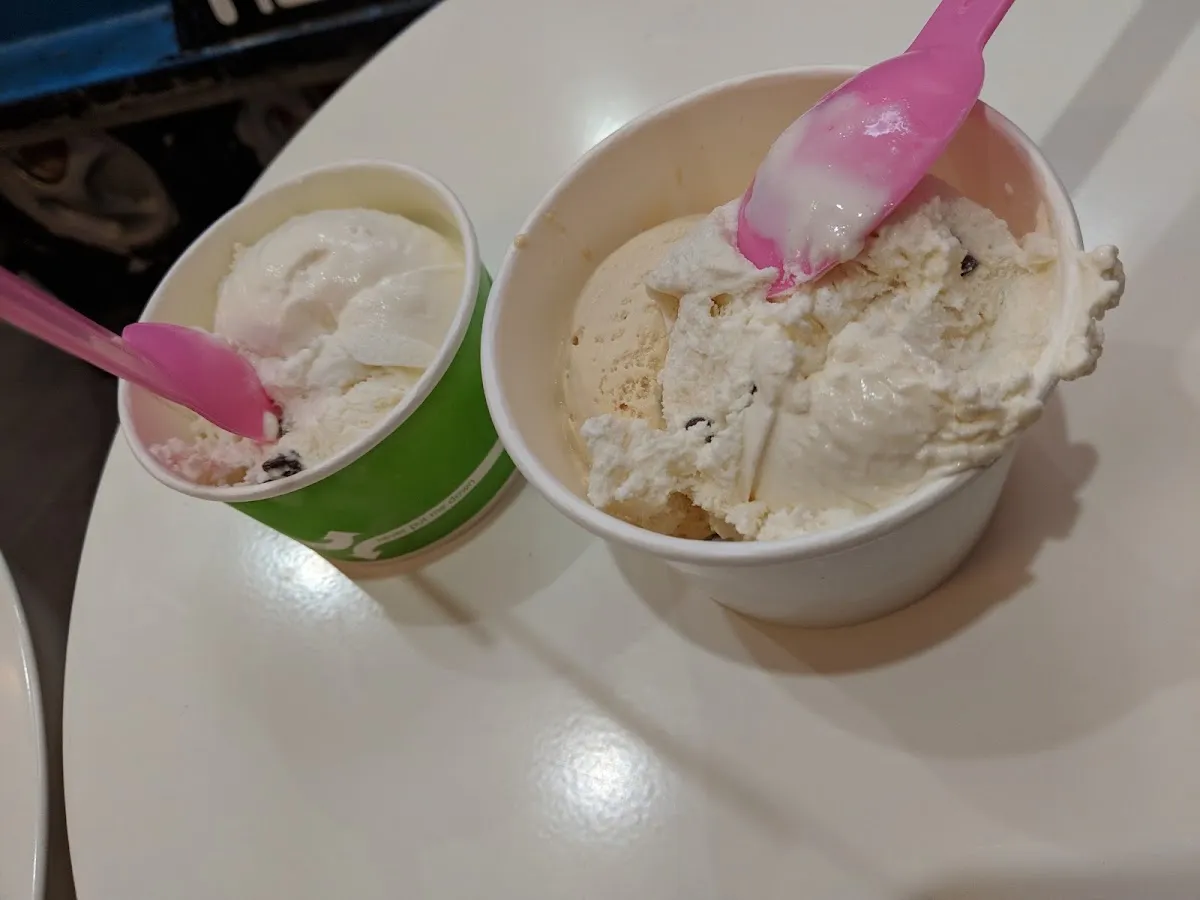 Serendipity Creamery & Yogurt Cafe — foto 8