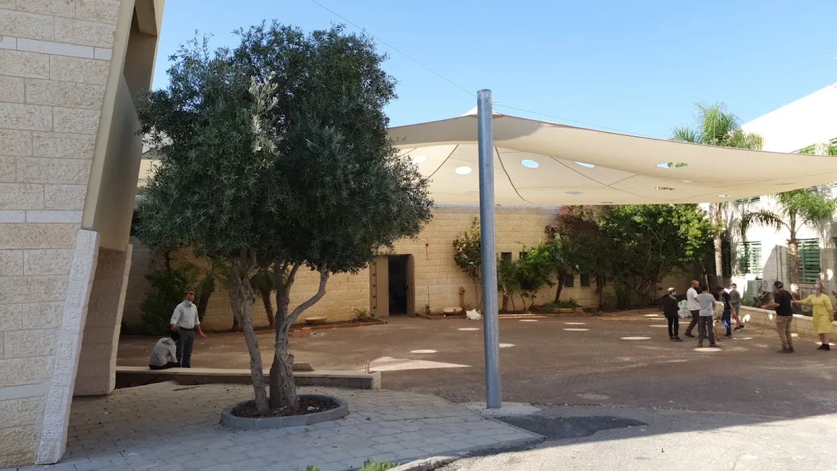Sha'alei Torah Yeshiva high school — foto 2