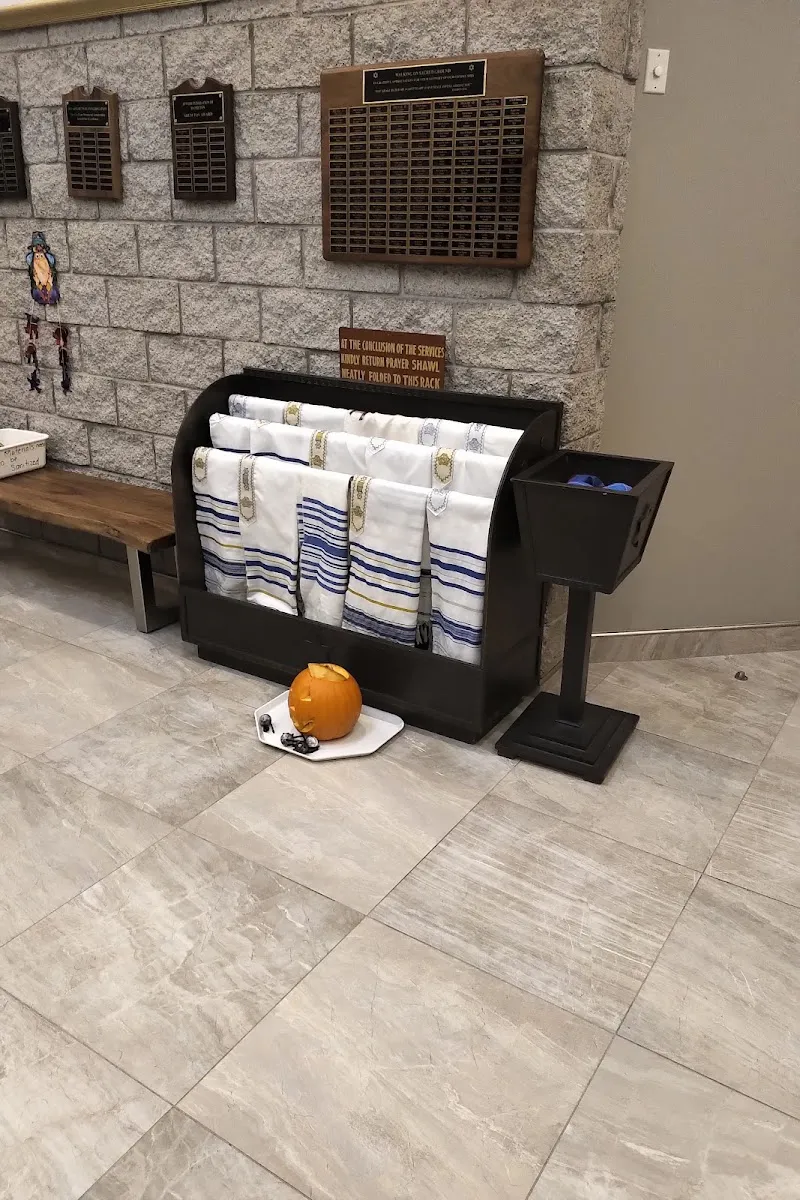 Shaarei-Beth El Congregation — foto 3