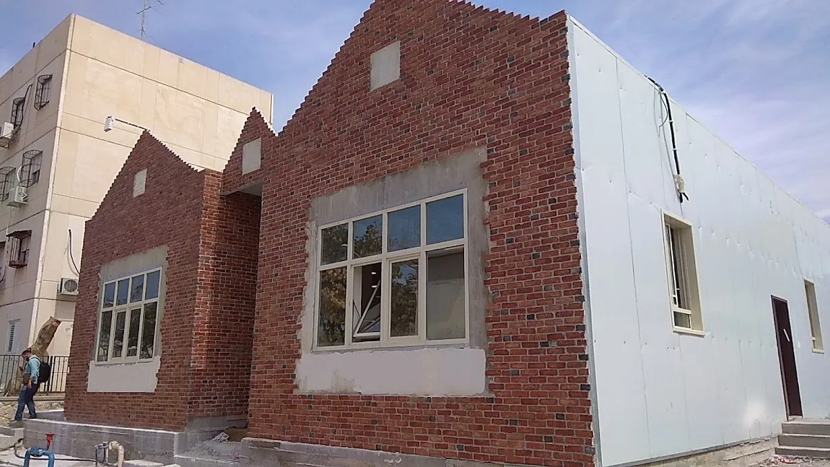 Shaarei Geula Chabad Synagogue — foto 9