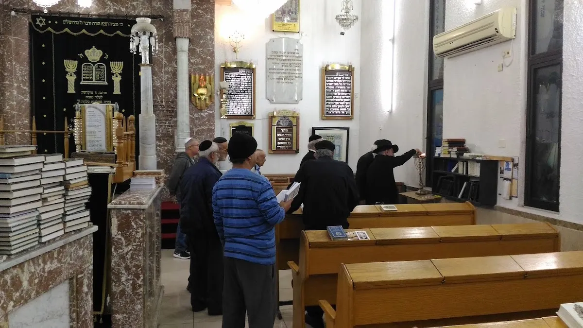 Shaarei Tefila Synagogue — foto 2