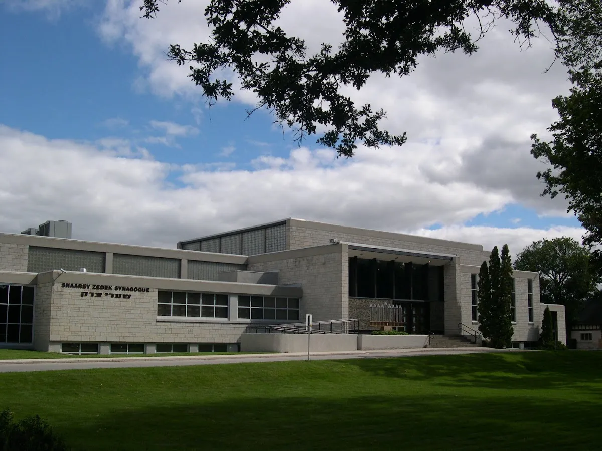Shaarey Zedek de Winnipeg — foto 3