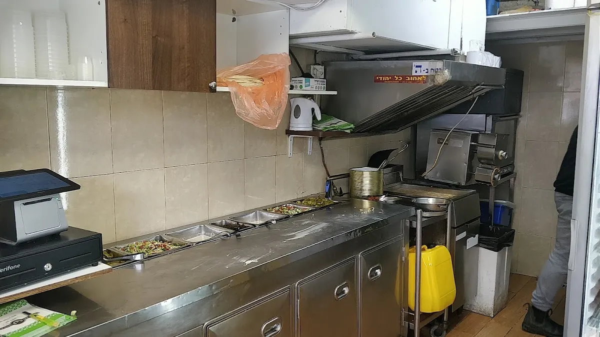 Shalom Falafel (Betzalel) — foto 10
