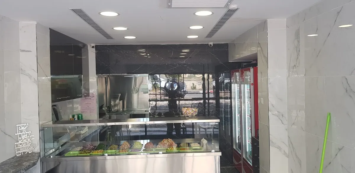 Shalom Falafel (Katamon) — foto 4