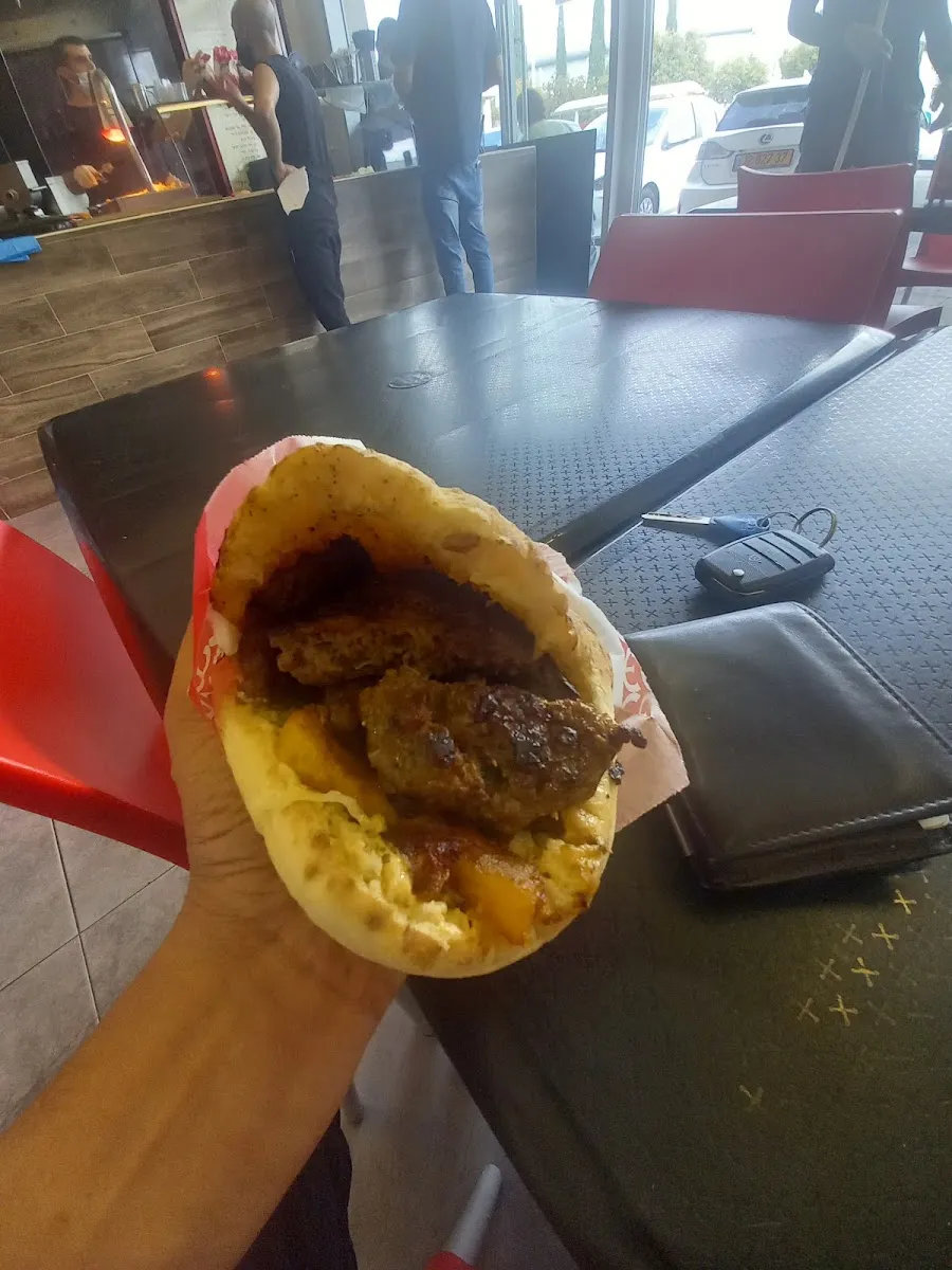 Shalom Falafel (Modiin) — foto 6