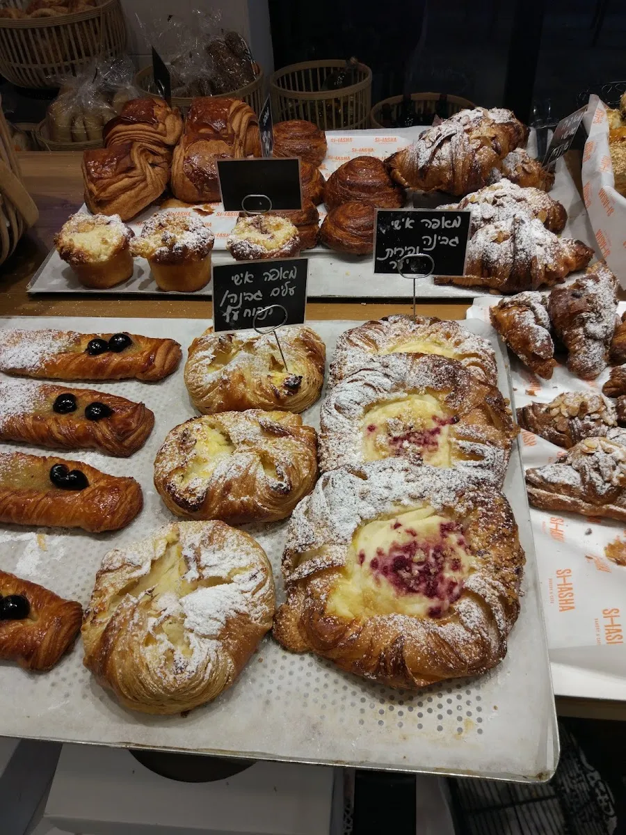 Shasha Bakery — photo 3