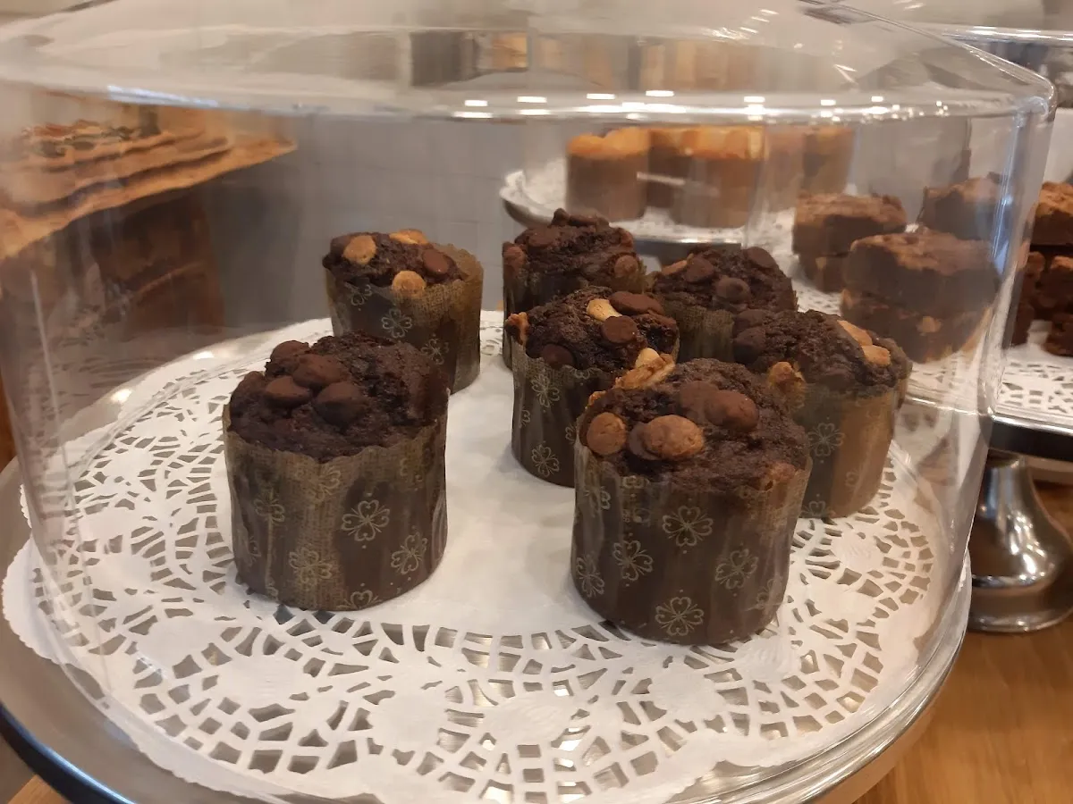 Shasha Bakery — photo 6