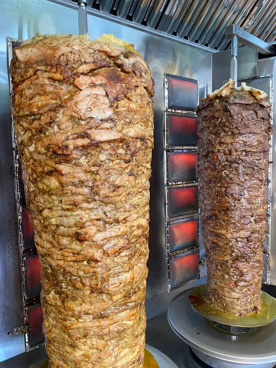 Shawarma Shemesh — photo 4