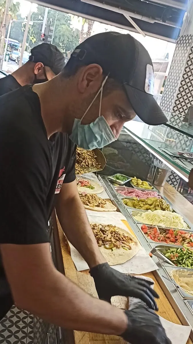 Shawarma Street — photo 6