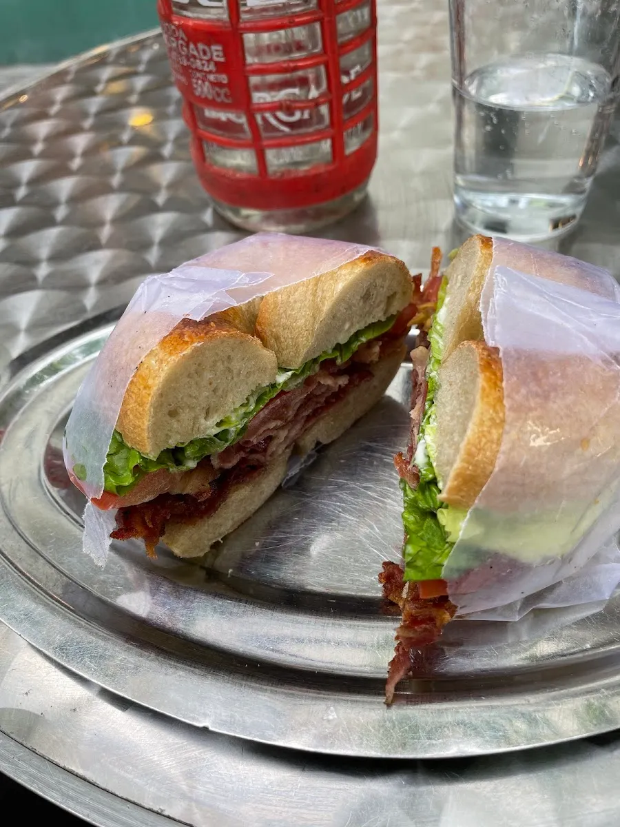 Sheikobs Bagels Uriarte — photo 4