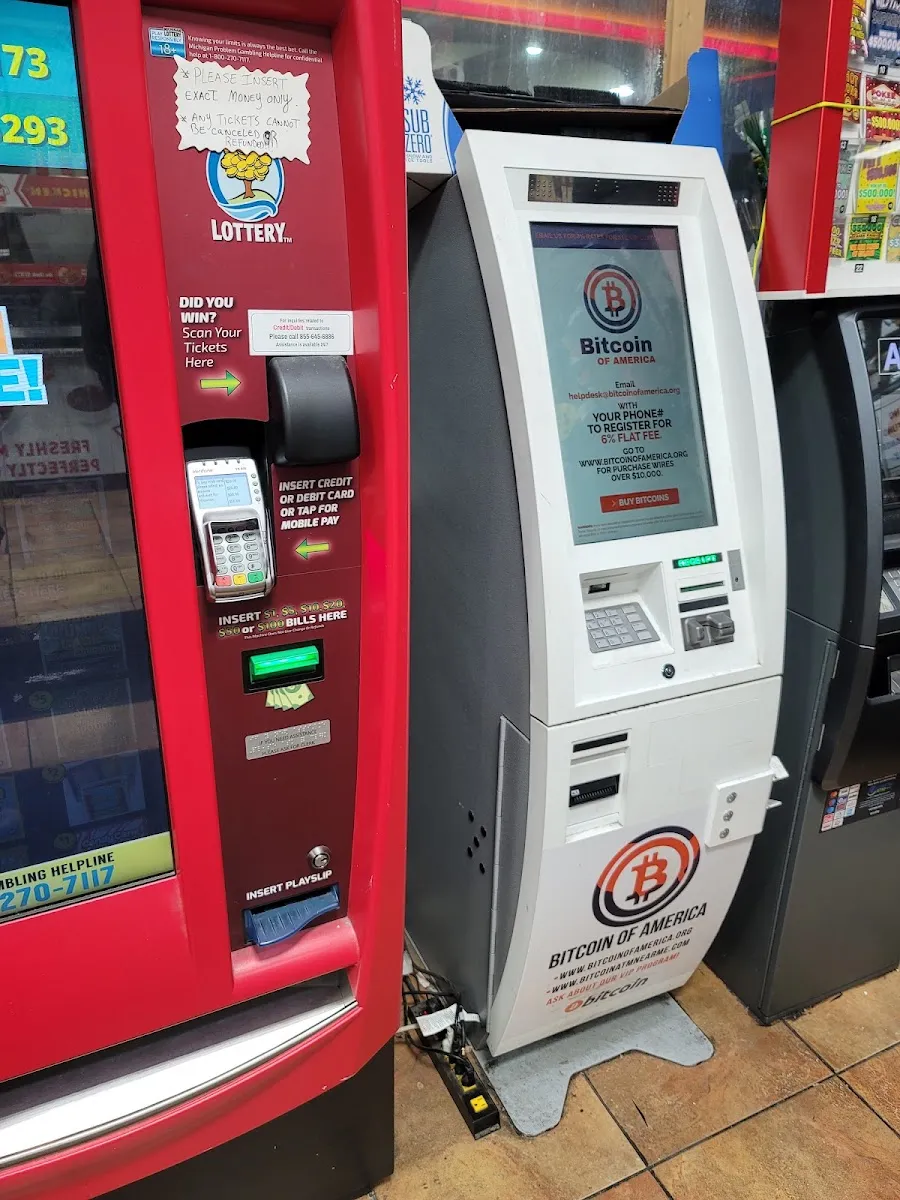 Shell (Greenfield & 10 Mile) — máquina de ICEE — photo 6