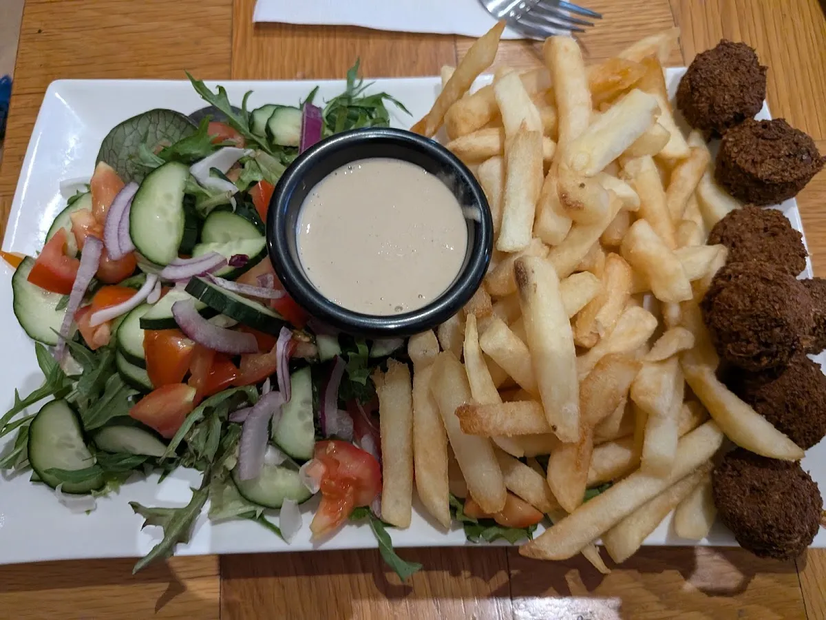 Shemesh Vegetarian Pizza Bar & More — foto 6