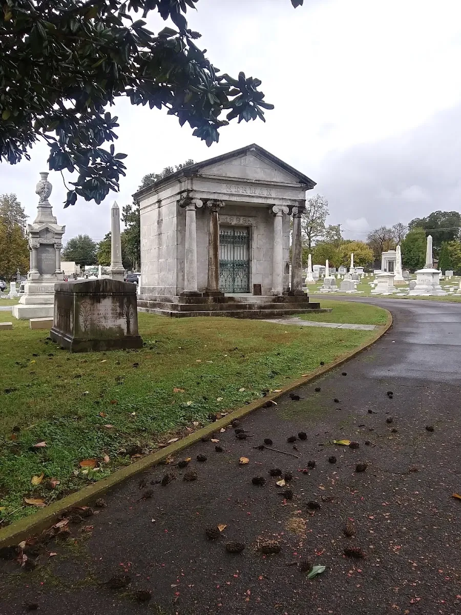 Sherith Israel and West End Synagogue Cemetery — foto 6