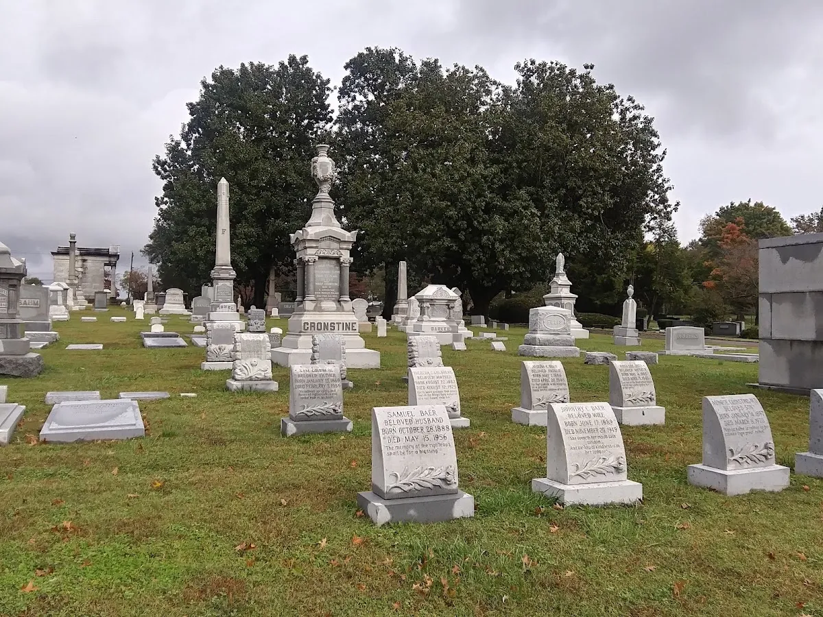 Sherith Israel and West End Synagogue Cemetery — foto 7