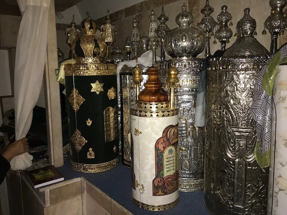 Shevet Achim Synagogue — foto 5