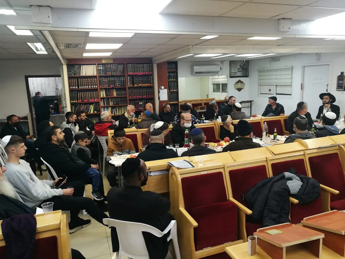Shirat Tzion Synagogue (Kehilat HaPark) — foto 2