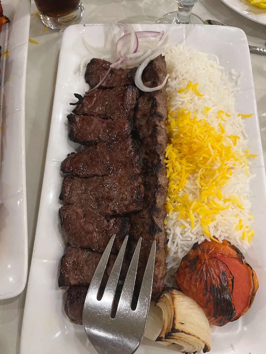 Shiraz — foto 3