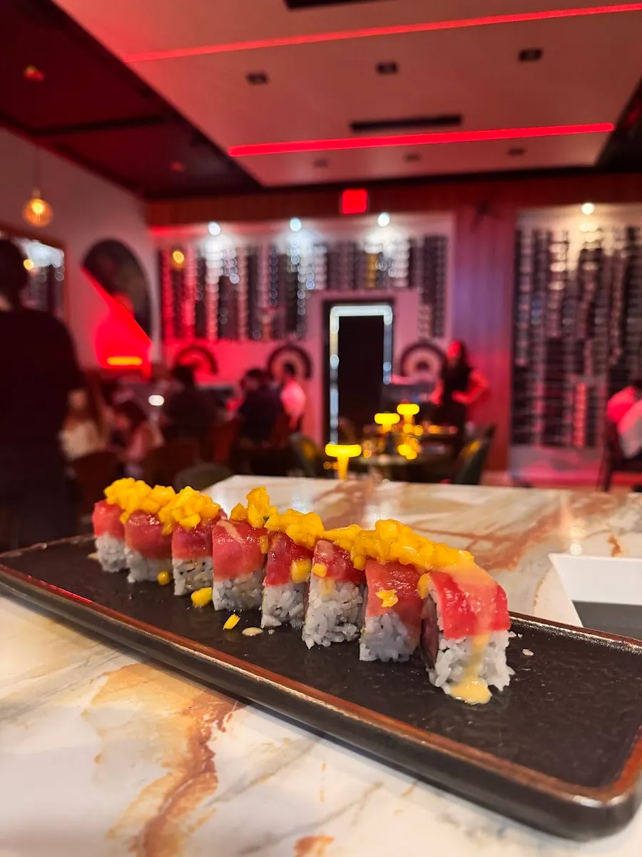 SHIYA Modern Asian Cuisine — photo 5