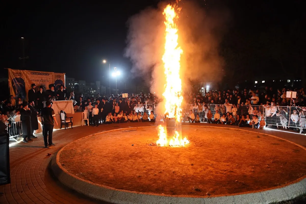 Shomrei Emunim Chasidim Beit Midrash — foto 5