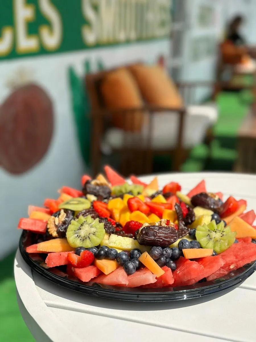 Shook Healthy Cafe and Juice Bar — photo 4