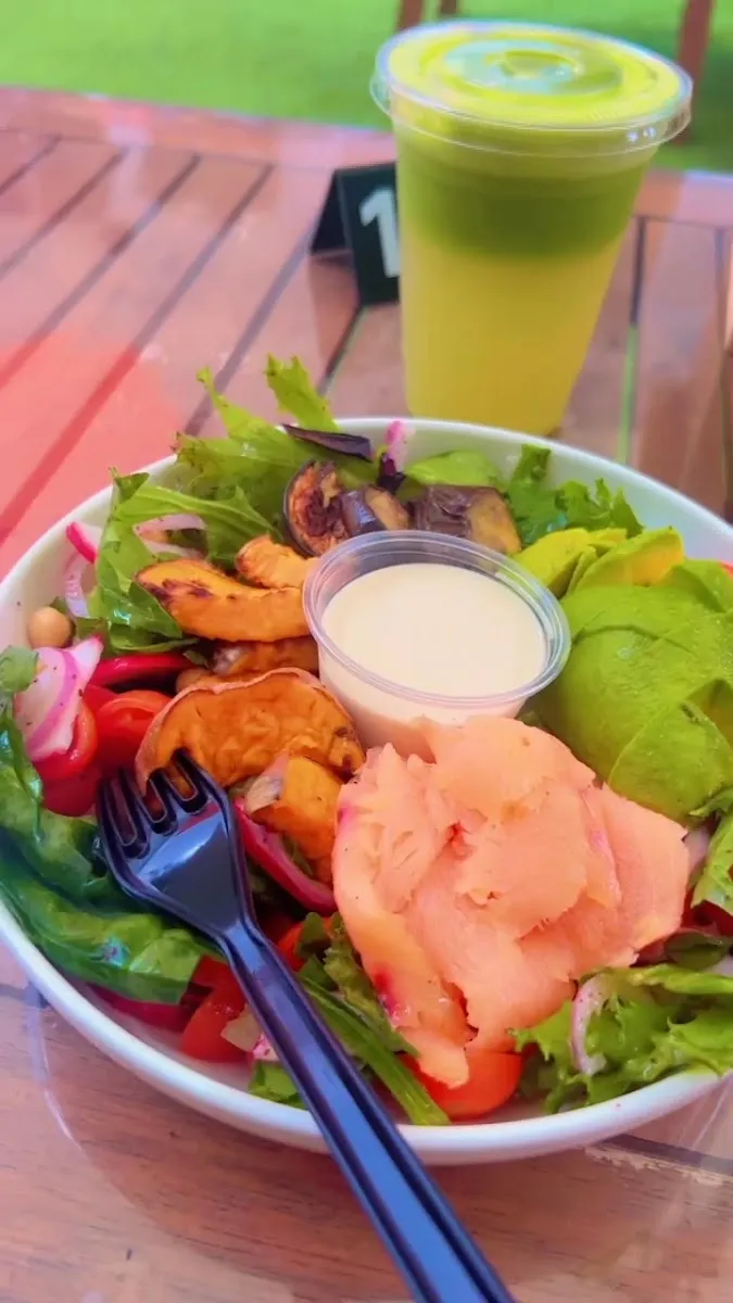 Shook Healthy Cafe and Juice Bar — photo 6