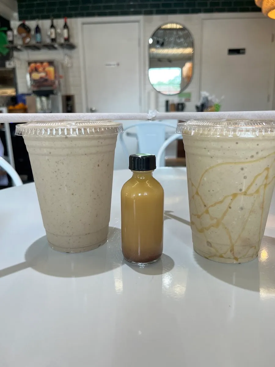 Shook healthy cafe & juice bar — photo 3