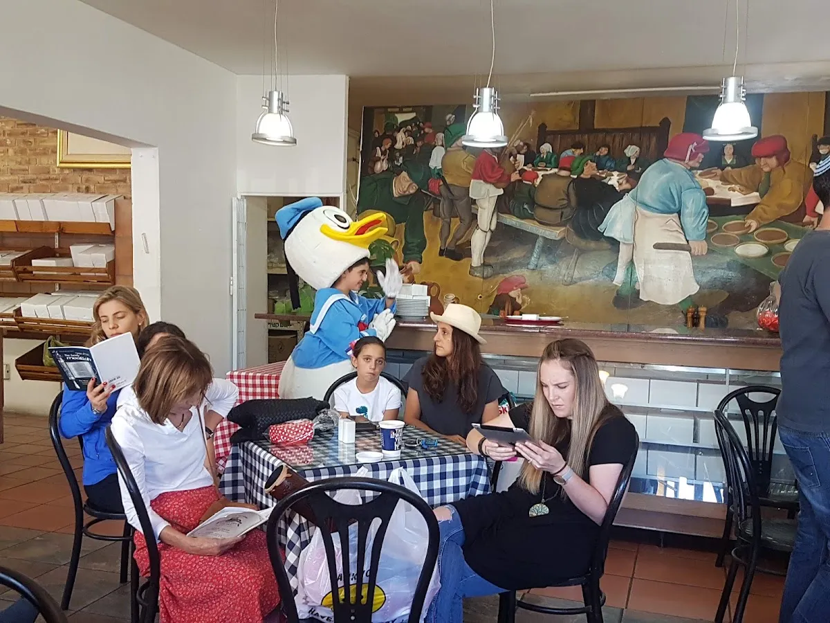 Shula's Bakery — foto 2