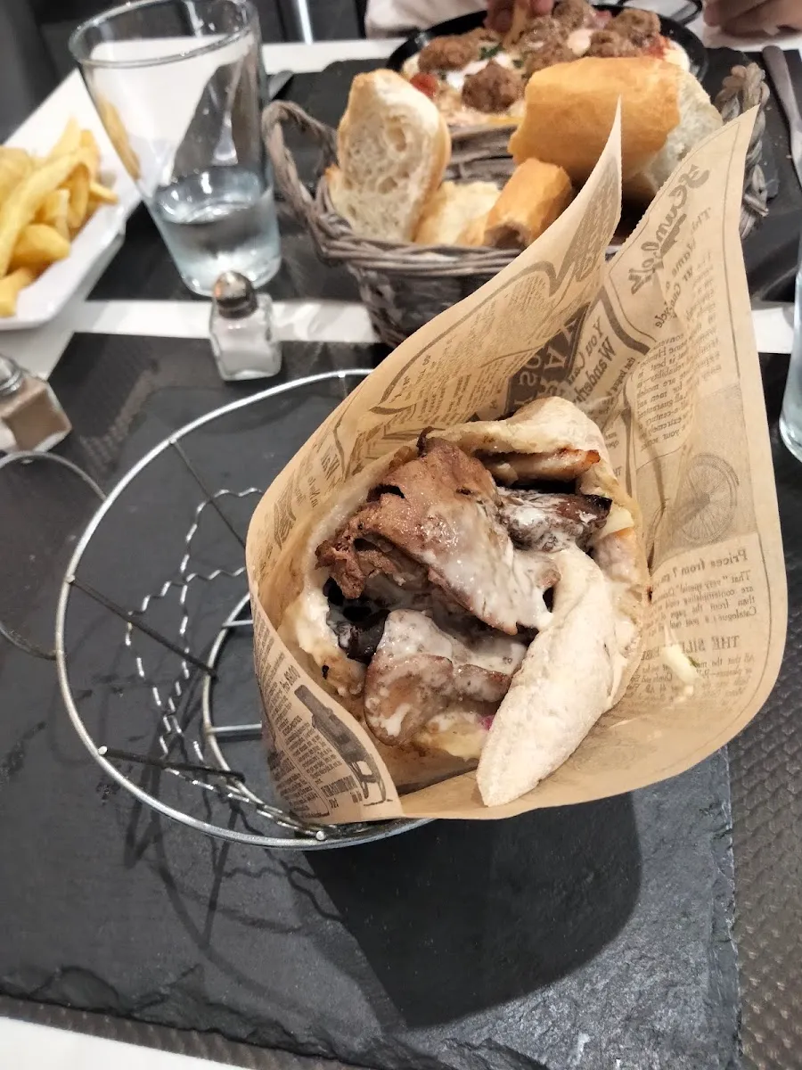 Shwarma City — foto 5