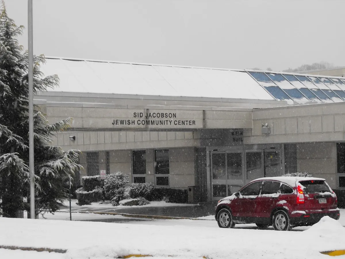 Sid Jacobson Jewish Community Center — foto 4