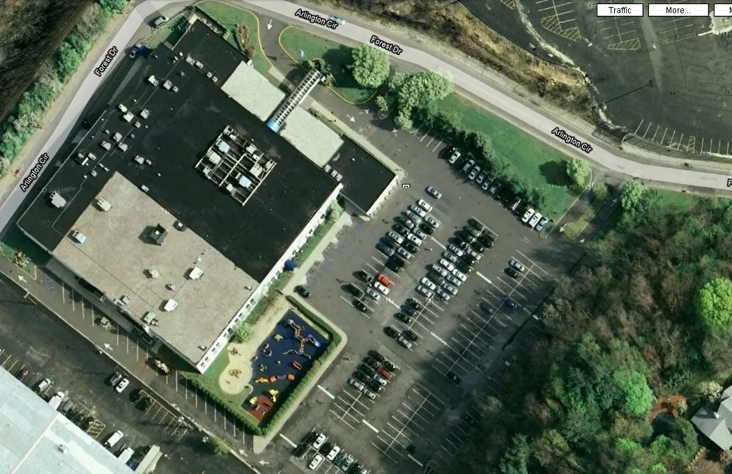 Sid Jacobson Jewish Community Center — foto 9