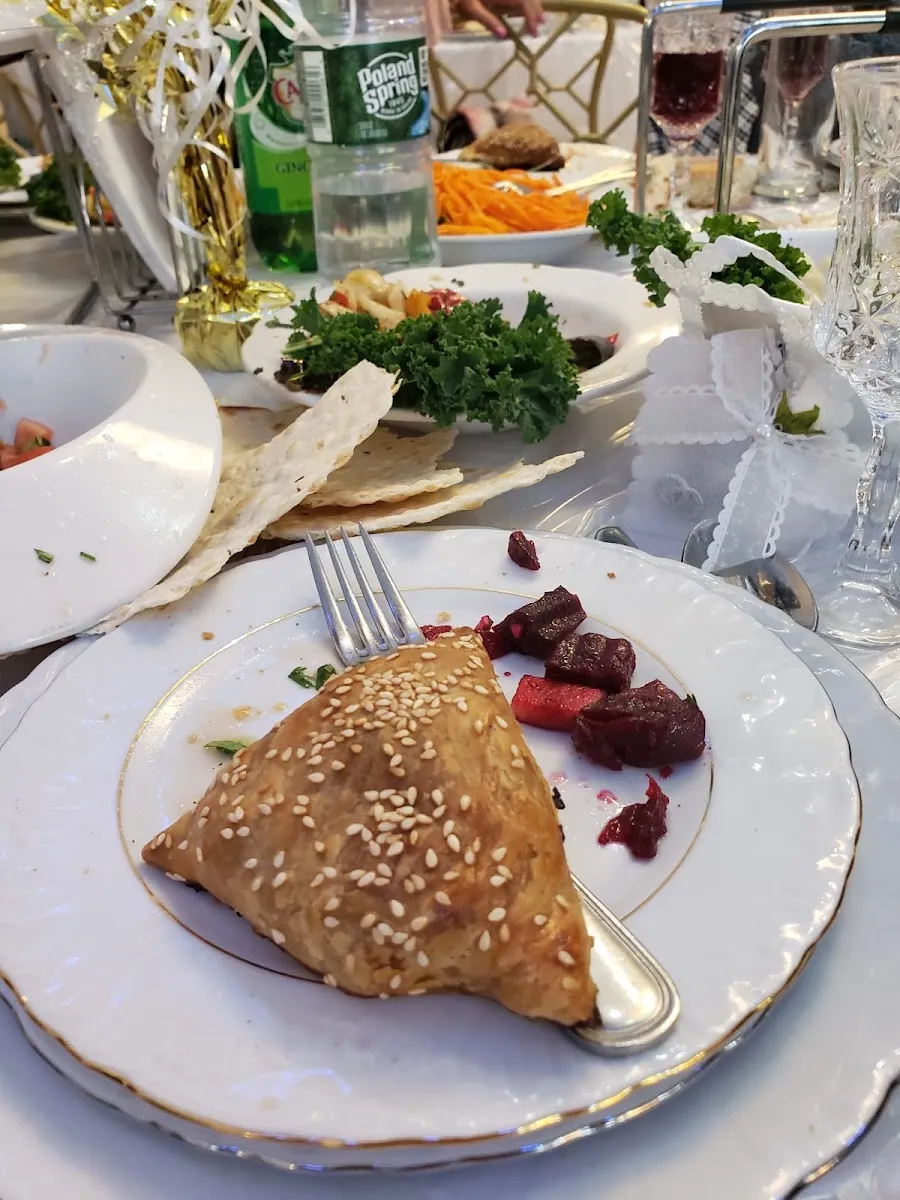 Simcha Palace Glatt Kosher Restaurant — foto 5