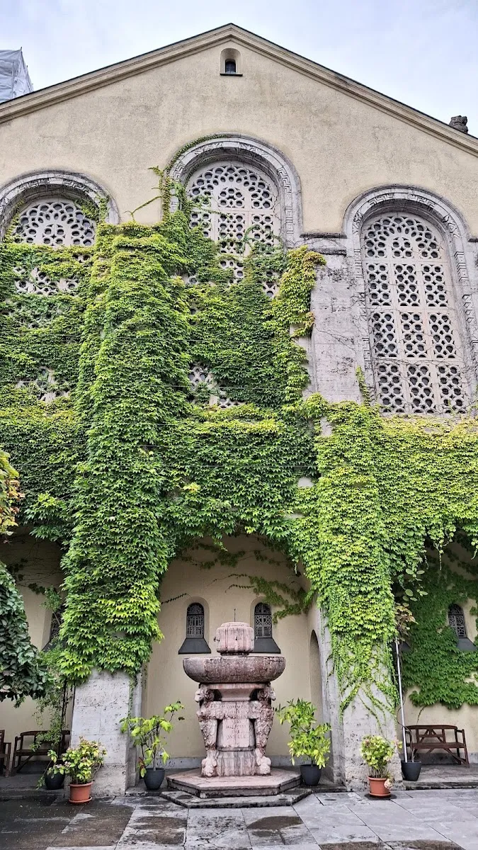 Sinagoga Augsburg — foto 7