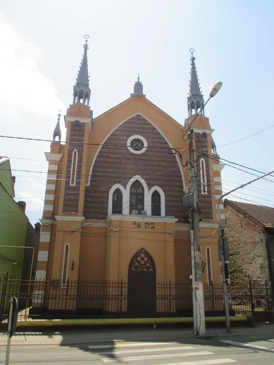 Sinagoga Beit El de Caransebes — foto 6