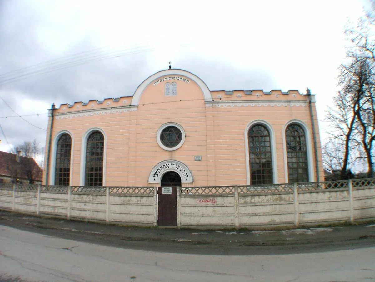 Sinagoga de Gheorgheni — photo 6