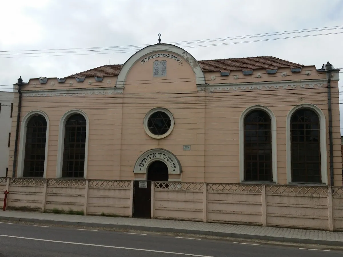 Sinagoga de Gheorgheni — photo 9