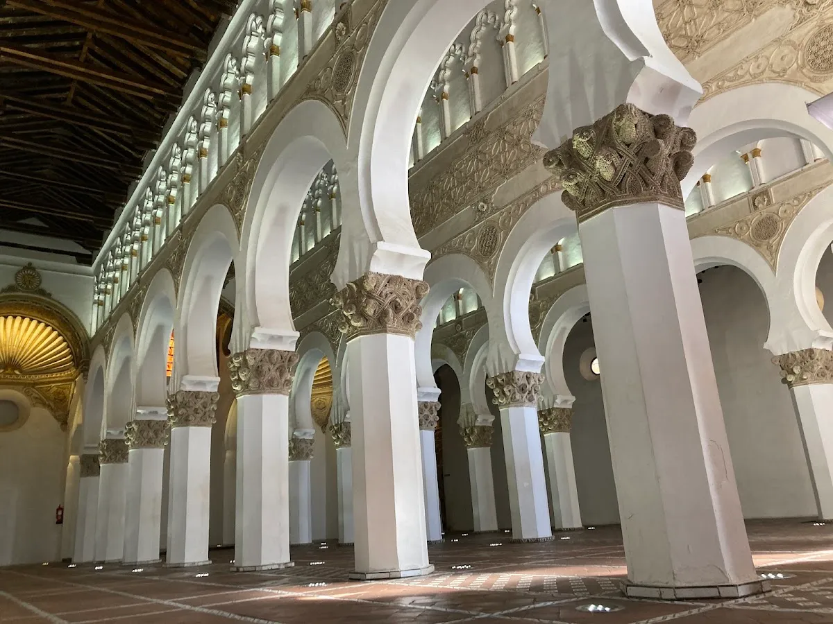 Sinagoga de Santa María La Blanca — photo 6