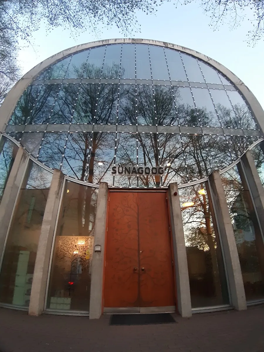 Sinagoga de Tallin — photo 10