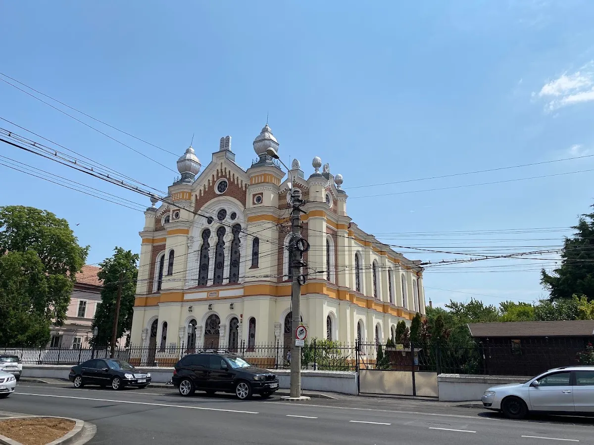 Sinagoga ortodoxa de Oradea — photo 10