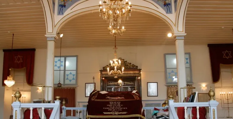 Sinyora Sinagogu